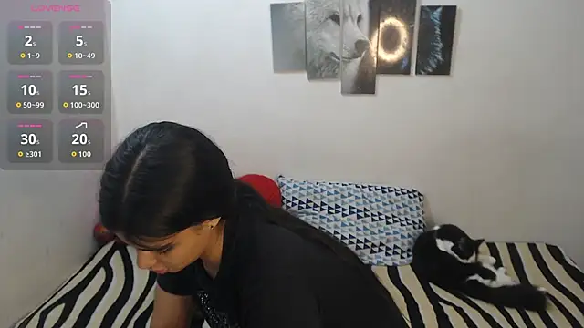 Pocahontas Princess  online show from November 13, 4:00 pm