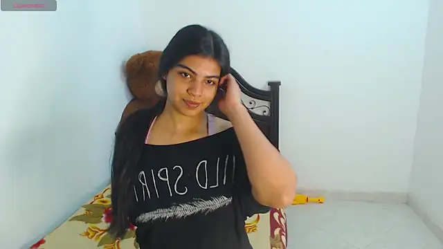 Pocahontas Princess  online show from December 3, 8:01 pm