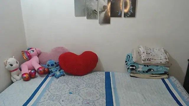 Pocahontas Princess  online show from September 18, 1:58 pm