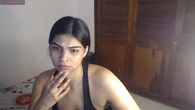 Pocahontas Princess  online show from November 5, 3:09 am