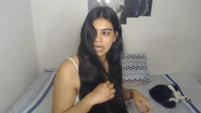 Pocahontas Princess  online show from February 22, 3:53 am