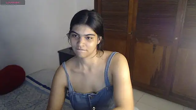 Pocahontas Princess  online show from October 31, 3:03 am