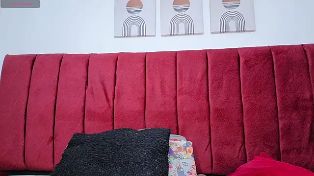 selena castillo online show from December 22, 12:27 pm