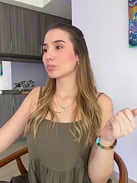 SophieRaily  online show from March 14, 9:00 pm