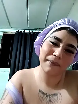 Snapshot of Marilin_Jessie chatting on November 9, 12:36 am Marilin Jessie online show from November 9, 12:36 am