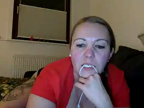 MadaHoney online show from March 7, 10:48 pm