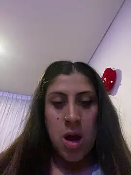 Snapshot of girl_anni chatting on March 22, 2:16 am girl anni online show from March 22, 2:16 am