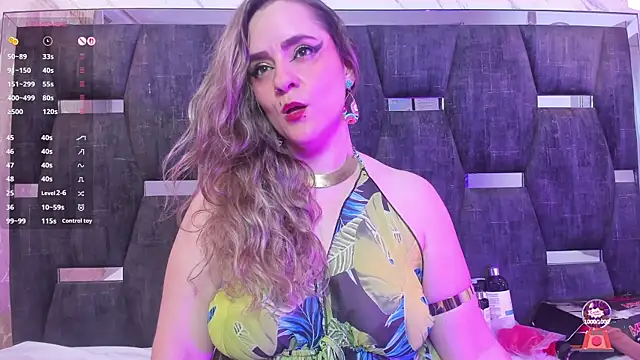 GinnaGrace online show from September 27, 12:55 pm