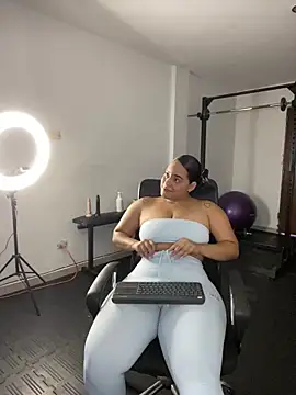 Violetrousse online show from September 14, 4:18 pm