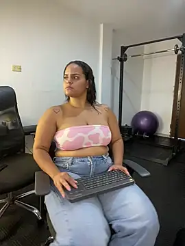 Violetrousse online show from September 24, 4:35 pm