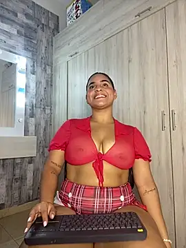 Violetrousse online show from December 21, 7:04 pm