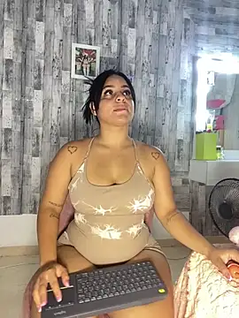 Violetrousse online show from March 23, 6:30 pm