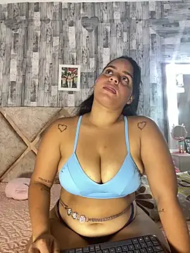 Violetrousse online show from May 8, 6:56 pm