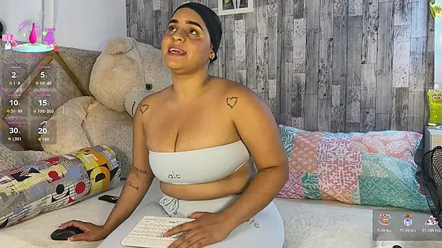 Violetrousse online show from October 23, 8:29 pm