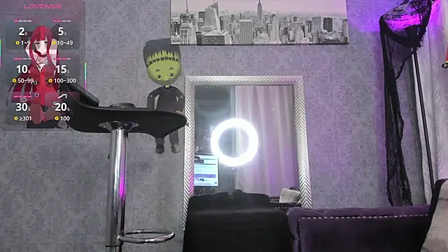  kitty wuichis online show from October 28, 4:35 am