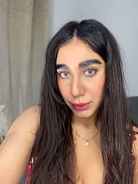 Snapshot of Meryem_Queen chatting on May 17, 8:31 pm Meryem Queen online show from May 17, 8:31 pm