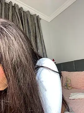 Meryem Queen online show from March 9, 11:30 pm