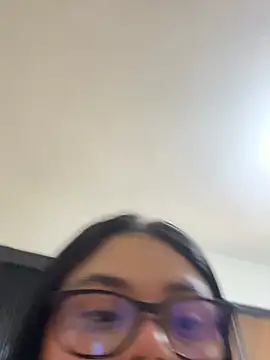 alissonfernandez  online show from July 20, 4:09 pm