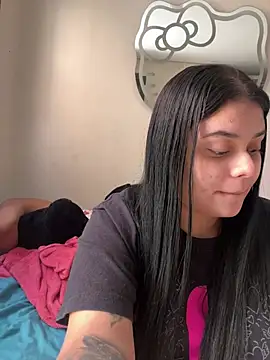 alissonfernandez  online show from July 24, 3:41 pm