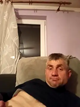 Gotowy40 online show from April 8, 2:35 am