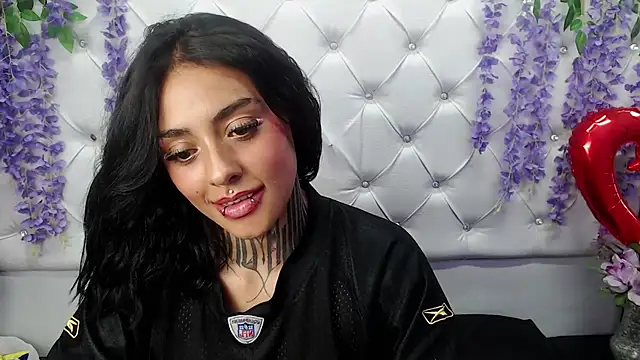 Snapshot of Lovely_celeste chatting on March 11, 6:08 am Lovely celeste online show from March 11, 6:08 am