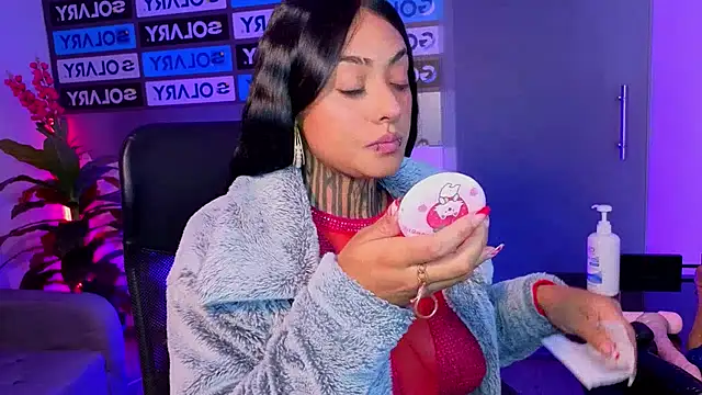 Lovely celeste online show from December 5, 5:17 am