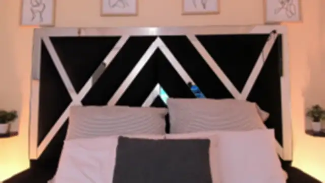 Snapshot of marian_pinzon chatting on September 25, 2:39 am marian pinzon online show from September 25, 2:39 am