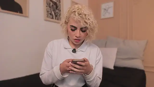 marian pinzon online show from February 17, 7:11 pm