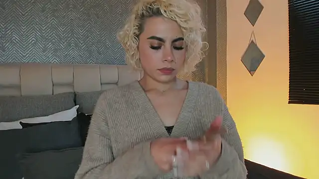 marian pinzon online show from January 12, 7:09 pm