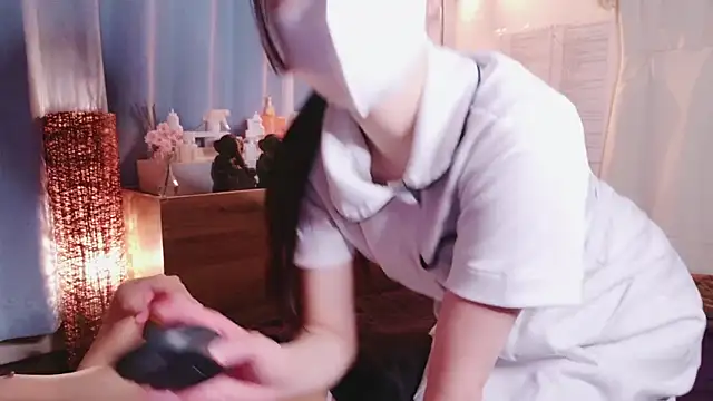 irohani USA 2 online show from February 4, 7:00 pm