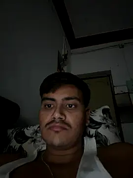 Snapshot of Desiboy___21 chatting on November 12, 6:12 pm Desiboy 21 online show from November 12, 6:12 pm