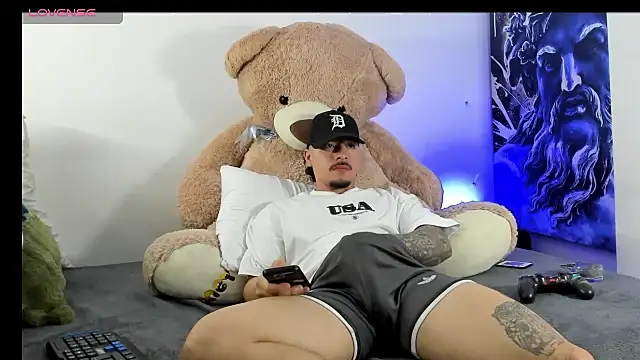 boyc022  online show from January 11, 5:42 pm