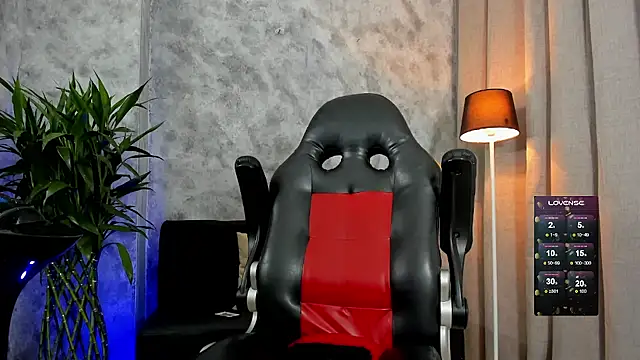 boyc022  online show from December 16, 2:54 pm