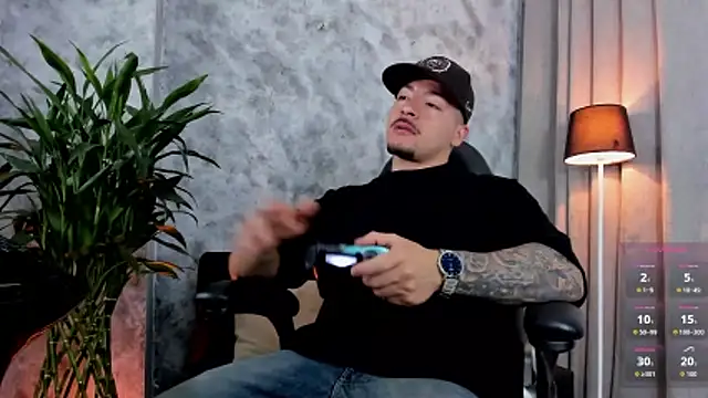 boyc022  online show from March 17, 12:57 am