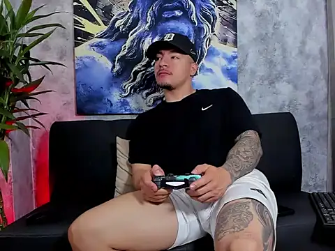 boyc022  online show from February 8, 4:48 pm