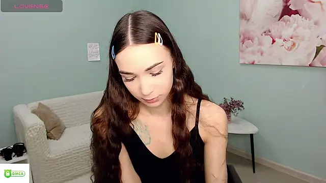 AmyJonas online show from April 3, 4:52 am