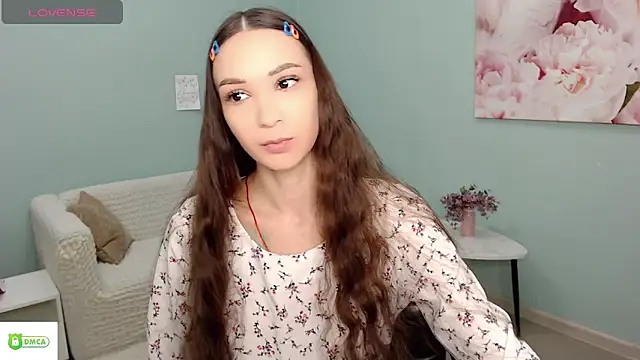 AmyJonas online show from April 10, 4:52 am