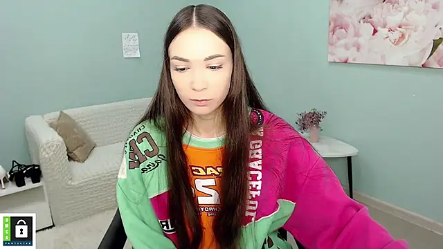 AmyJonas online show from November 21, 4:33 am