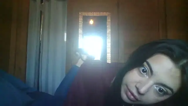 isabella048 online show from September 14, 3:23 pm