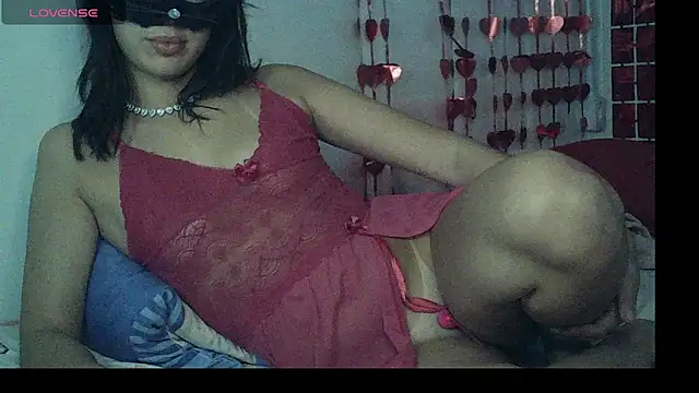 isabella048 online show from November 29, 12:00 am