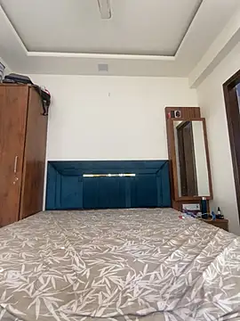 Emmy kapoor online show from February 8, 9:35 am