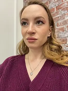 Snapshot of _AngelMoon_ chatting on December 4, 3:49 am AngelMoon online show from December 4, 3:49 am