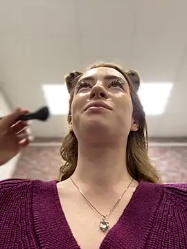 Snapshot of _AngelMoon_ chatting on November 1, 3:13 am AngelMoon online show from November 1, 3:13 am