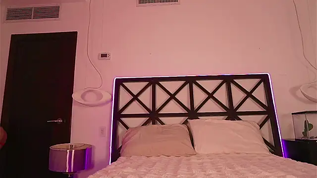 LunaMystyque online show from November 11, 8:14 pm