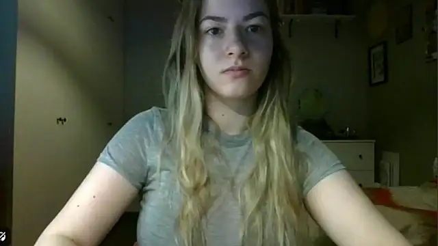 Snapshot of ROSIEx_sweet chatting on November 14, 7:45 am ROSIEx sweet online show from November 14, 7:45 am