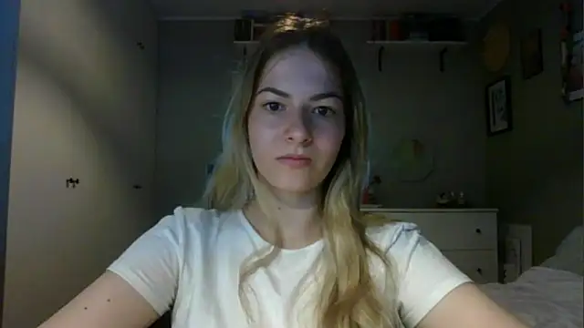 Snapshot of ROSIEx_sweet chatting on September 23, 6:42 am ROSIEx sweet online show from September 23, 6:42 am