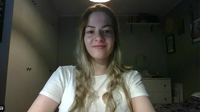 Snapshot of ROSIEx_sweet chatting on October 22, 6:46 am ROSIEx sweet online show from October 22, 6:46 am