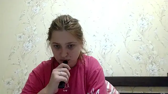 Snapshot of kila_lo chatting on January 10, 6:14 pm kila lo online show from January 10, 6:14 pm