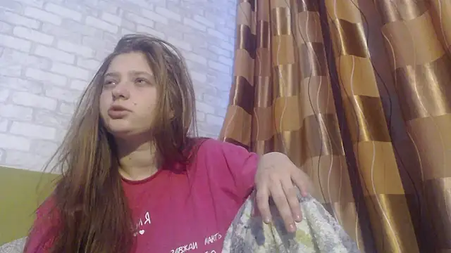 kila lo online show from January 18, 5:22 am