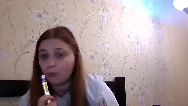 kila lo online show from February 23, 6:41 pm